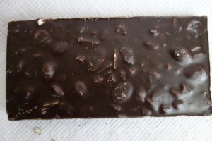 Chocolove-Almonds-Sea-Salt-in-Dark-Chocolate (2)