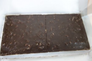 Chocolove-Orange-Peel-in-Dark-Chocolate (2)