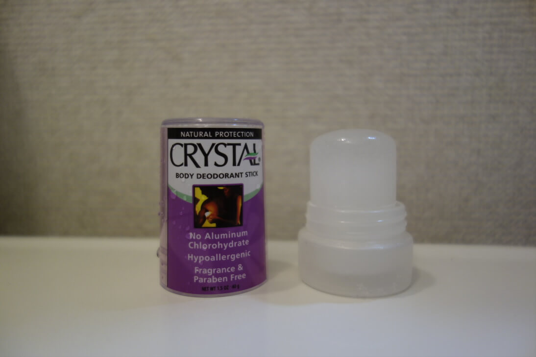 300円 誠実 新品 Crystal Body Deodorant トラベルスティック デオドラント 携帯用 無臭 ワキガ 腋臭