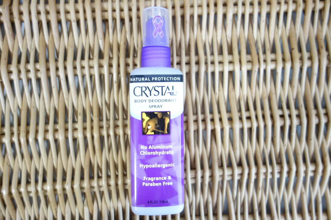 スプレータイプの天然アルム石のデオドラント製品