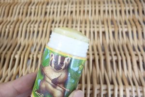 Badger Companyバジャーの虫よけスティックの中身