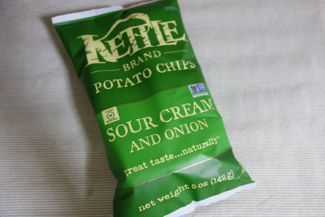 Kettle Foods, ポテトチップス、サワークリーム＆オニオン (5)