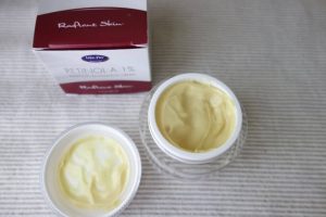 Nokoのハイドロキノン2 のホワイトクリームとレチノールでシミ消しを実践中 なちゅらぼ